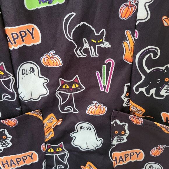 Cute Halloween Medical Scrub Top **Measure M/L** Candy Ghost Pumpkin Cat Cotton - Picture 6 of 9